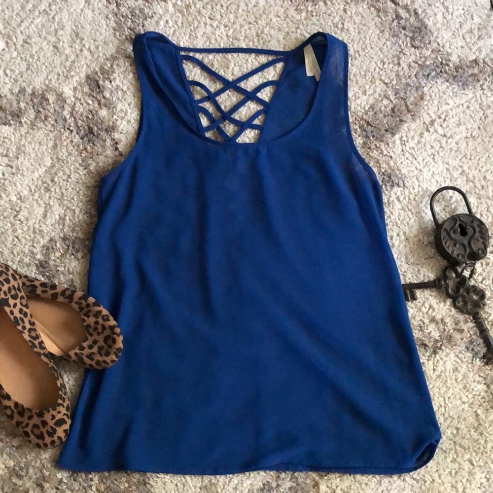 Blue dress or casual sleeveless top
